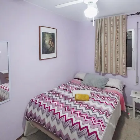 Habitaciones Privadas Con Cama Doble En Sevilla Exterior foto